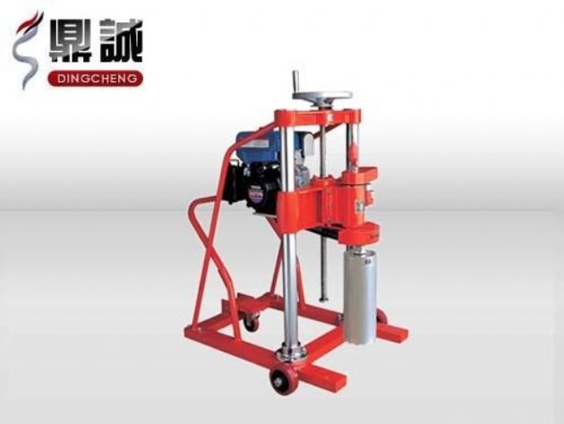 點擊查看詳細信息<br>標題：內燃式鉆孔取芯機 閱讀次數：4360