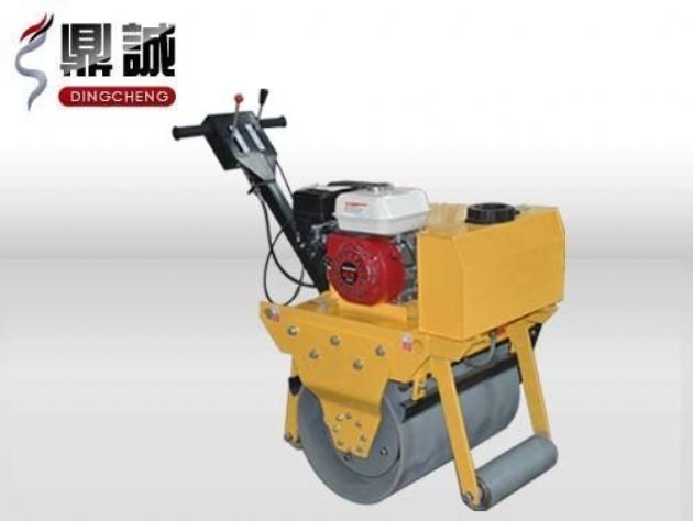 點擊查看詳細信息<br>標題：輕型手扶式單鋼輪壓路機 閱讀次數：12773