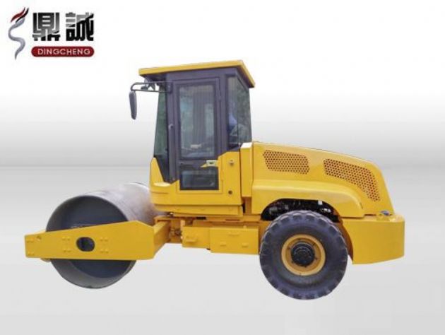 點擊查看詳細信息<br>標題：6噸單鋼輪振動壓路機 閱讀次數：13314