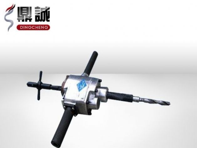 點擊查看詳細信息<br>標題：ZK19型軌道鉆 閱讀次數(shù)：3797